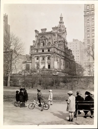 N.....h - Central Park
#fotohistoria #nowyjork #1910