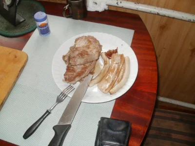 anonymous_derp - Dzisiejsze śniadanie: Smażona karkówka, smażona słonina, sól.

Jak...
