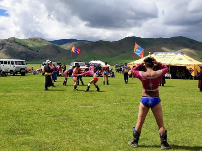 kotbehemoth - Dziś oglądałem mongolskie zapasy w ramach małego turnieju zorganizowane...