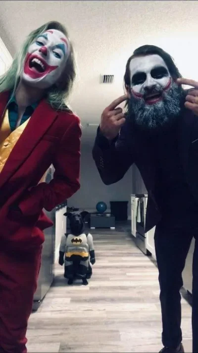 zakowskijan72 - Fajny jokerowy cosplay? To teraz ogarnijcie Batmana... :)
#heheszki