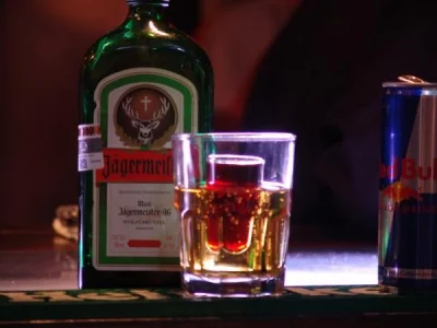 Conscribo - Jägermeister + Red Bull to jest najlepszy możliwy drink i nawet z tym nie...