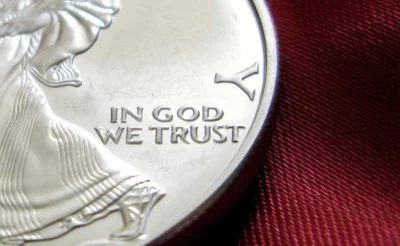 upcountryman - In God We Trust (tłumaczenie: Bogu Ufamy) to oficjalne motto Stanów Zj...