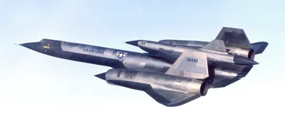 C.....g - #aircraftboners #podniebnelotniskowce #hq

SR-71 a raczej M-21 w wersji p...