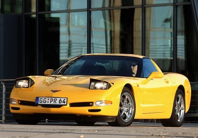 o.....y - Corvette C5, ostatni model z podnoszonymi światłami