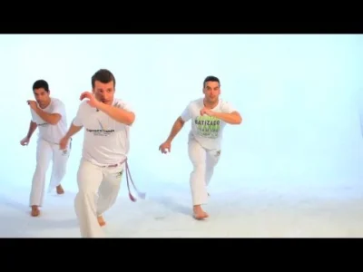 zieloneKolanoApokalipsy - @grzegorz710: pewnie trenuje capoeirę i przygotowuje się do...