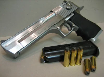 damianoski - Desert Eagle – pistolet na nabój rewolwerowy .357 Magnum

Ciekawostki:...