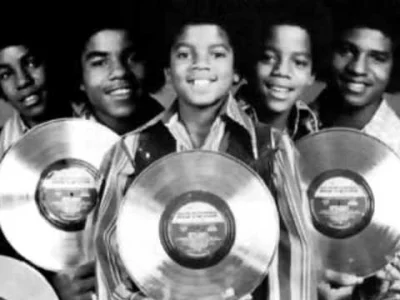 jestem-tu - The Jackson 5 "All I Do Is Think Of You"
#muzyka #soul #rnb #thejackson5...