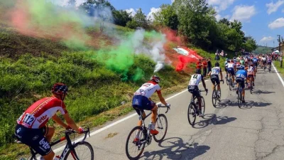 SportowyEkspress - Giro d’Italia 2019…w Polsce?

W europejskich mediach trwają dysk...