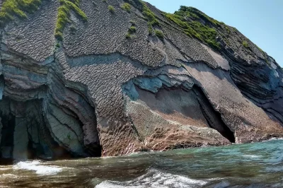 mucher - @MG78: Plażę na Smoczej Skale gra Playa de Itzurun w Zumai (flisz jednak chy...