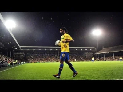 Cesc - #ronaldinho #skills #pilkanozna #brazil