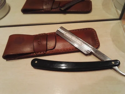 Pepcioza - Są tutaj jakieś mireczki, które bawio się w #leatherworking albo #golenie ...