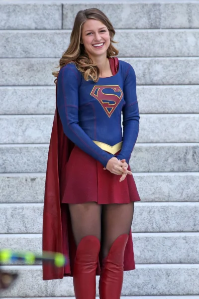 f.....s - #supergirl #ladnapani #melissabenoist