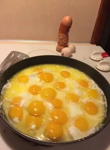 Boros - Gardzę waszymi jajówami. #gotujzwykopem #mikrokoksy #keto