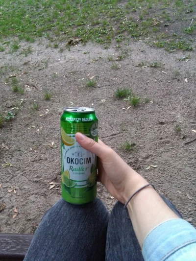 mokrysenpolonisty - Poszłam do parku napić się piwa, żeby znów poczuć się jak nastola...