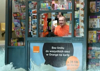 L.....o - a teraz siedzi z tyłkiem w kiosku i zarabia na tym o wiele większe kokosy
...