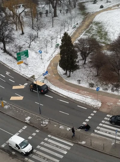 majcherek - Janusz chciał zaoszczędzić kilka zł na transporcie płyt wiórowych....
#w...