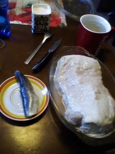 anonymous_derp - Dzisiejsze śniadanie: Pieczony schab, marynowany filet śledziowy, só...