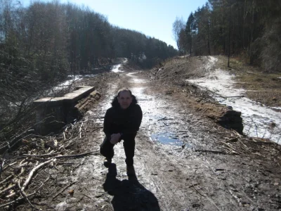 M.....y - 4 marca 2013 roku

na tzw. małym mostku, pod nim przejście między dzielni...