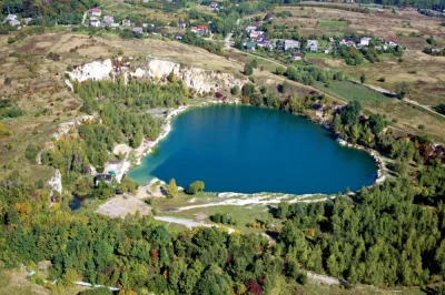 flito - @leon81: zapraszam nad Balaton do oddalonej o 30 km Trzebinii (na dnie między...