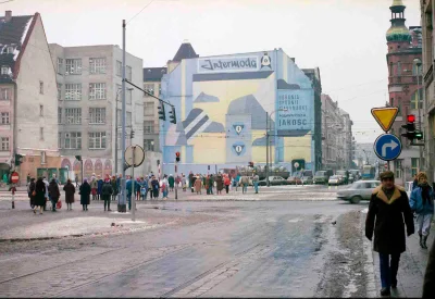 MiejscaWeWroclawiu - Dawniej we Wrocławiu mieliśmy dużo reklam na budynkach ( ͡° ͜ʖ ͡...