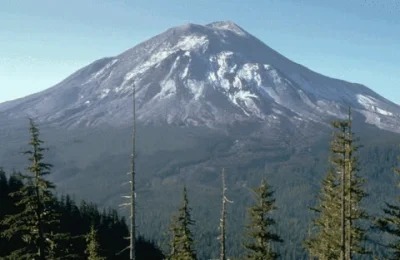 P.....i - Wulkan St. Helens przed i po erupcji w 1980 r. #przyroda #gif #gfy #nauka