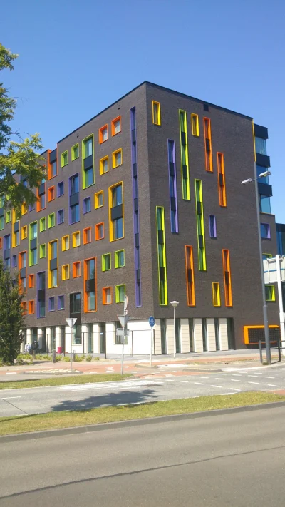 cofko - W ostatnie wakacje będąc w holenderskim Eindhoven także urzekła mnie architek...