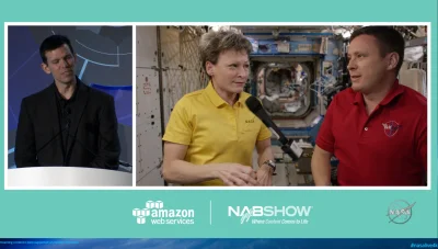 ziuaxa - Właśnie się zaczęło First Live Broadcast from ISS w 4K https://live.awsevent...