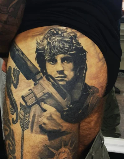 hardkorowymoksu - #tattoo #tatuaze #rambo 
tatuaż wykonany przez polskiego artystę