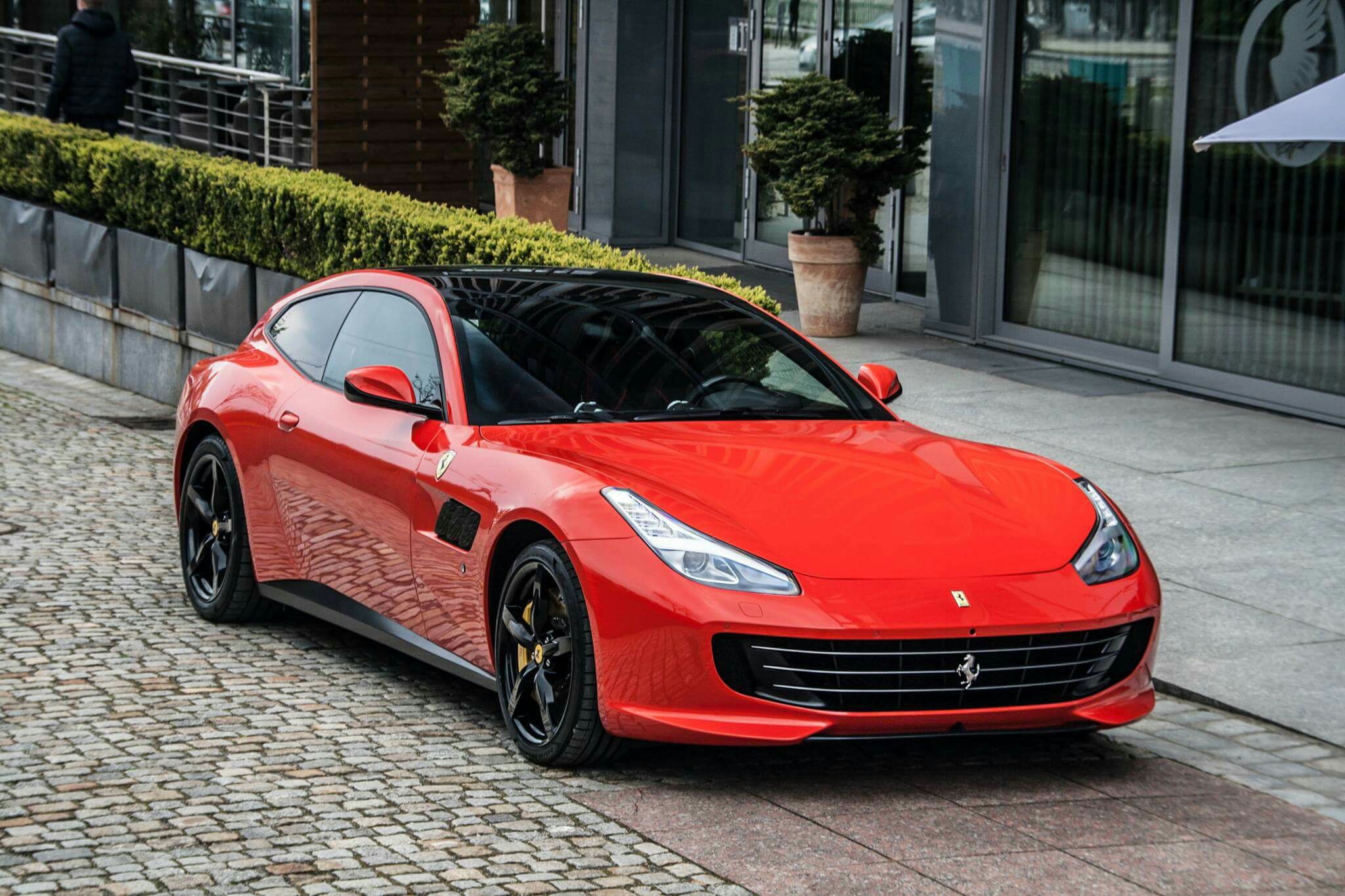 Ferrari gtc4lusso hre