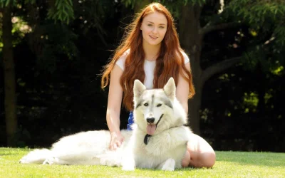 P.....y - Sansa jest #ladnapani panie czy nie ładna? #rude i #got