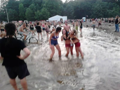 s.....a - Mirki! wybiera się ktoś z was na #woodstock ?
Swoją drogą już nie mogę się...