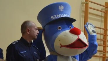 jednoliterowa - To śląska policja większe śmieszki i za maskotkę obrali sobie psa ( ͡...
