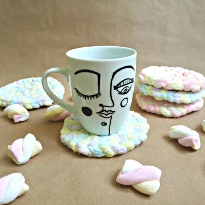 Pigeonart - @Pigeonart: Podkładki pod kubeczki niczym pianki marshmallow! :)
#podkla...