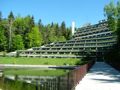 Sepang - Hotel Granit w Szklarskiej Porębie
SPOILER
#architektura #spamarchitektoni...