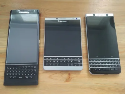 kubosh - @lazynmb: Jeżeli chodzi o klawiaturowce to obecnie do wyboru masz BlackBerry...