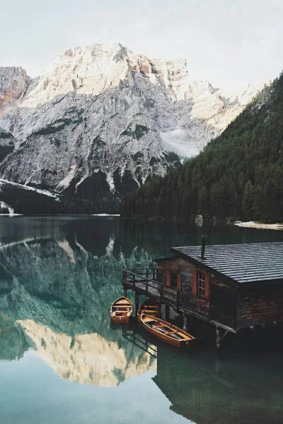 WaniliowaBabeczka - Pragser Wildsee/ Lago di Braies, Włochy.
Silvan Linus 
#earthporn...