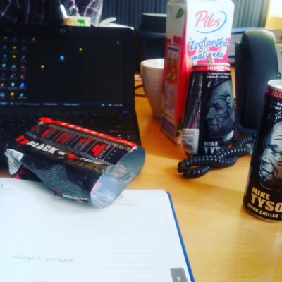 s0k0l_pl - Power is back... Sraczka coming soon bo jeszcze maślanka :D
#energydrink #...