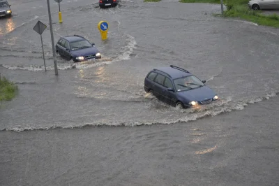 Driver494 - #bialapodlaska #cotaburza #deszcz

Nadal nas zalewa. ;_;