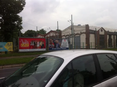 mrozobd - Wrocław, 21.05.2015. Pięknie wymalowany billboard Bronka :)
#komorowski #p...