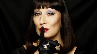 Mesk - @Oskarek89: Anjelica Huston? ( ͡° ͜ʖ ͡°)