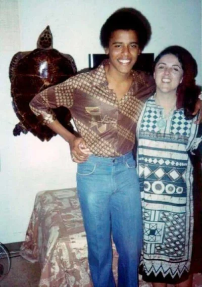 Sverc - Obama z matką, a w tle...



#amerykanskiedomy #heheszki
