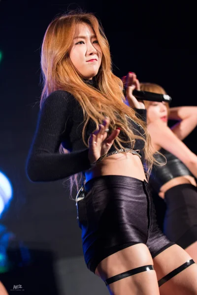 K.....o - #soyu #sistar 

#koreanka