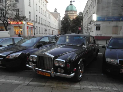 superduck - W archiwach #carspotting natknąłem się na klasycznego #rollsroyce 
To je...