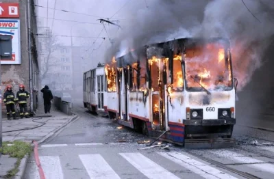 zoombie - @nocnyMark: I tak szczecińskie tramwaje są najpiękniejsze :