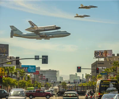 Bednar - Prom kosmiczny nad Los Angeles.

#aircraftboners #kalkazreddita #nasa