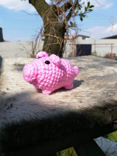 Kasia71 - @Kasia71: mini świnka :) #kasiaszydelkuje #rekodzielo #handmade #szydelkowa...