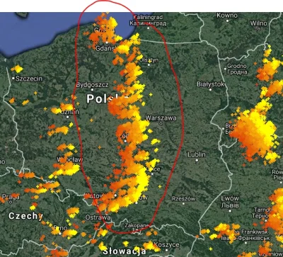 j.....y - Wiele już widziałem na tej stronie ale TAKIEJ burzy która szła przez całą P...