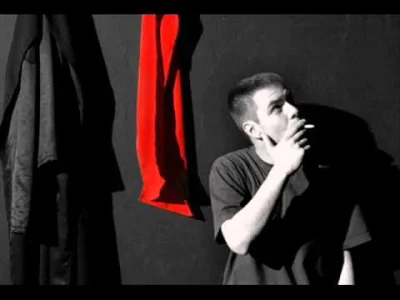 Sash_a - K L A S Y K A G A T U N K U 
#rap #polskirap #hiphop