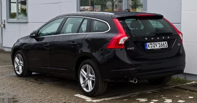 t.....5 - @Pankracy911: no raczej nie, pierwsze było Volvo v60.