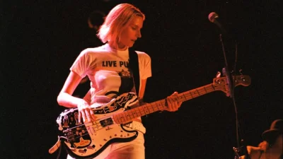 a.....s - dawno nie było! 

Aimee Mann 

#kobietyzgitarami